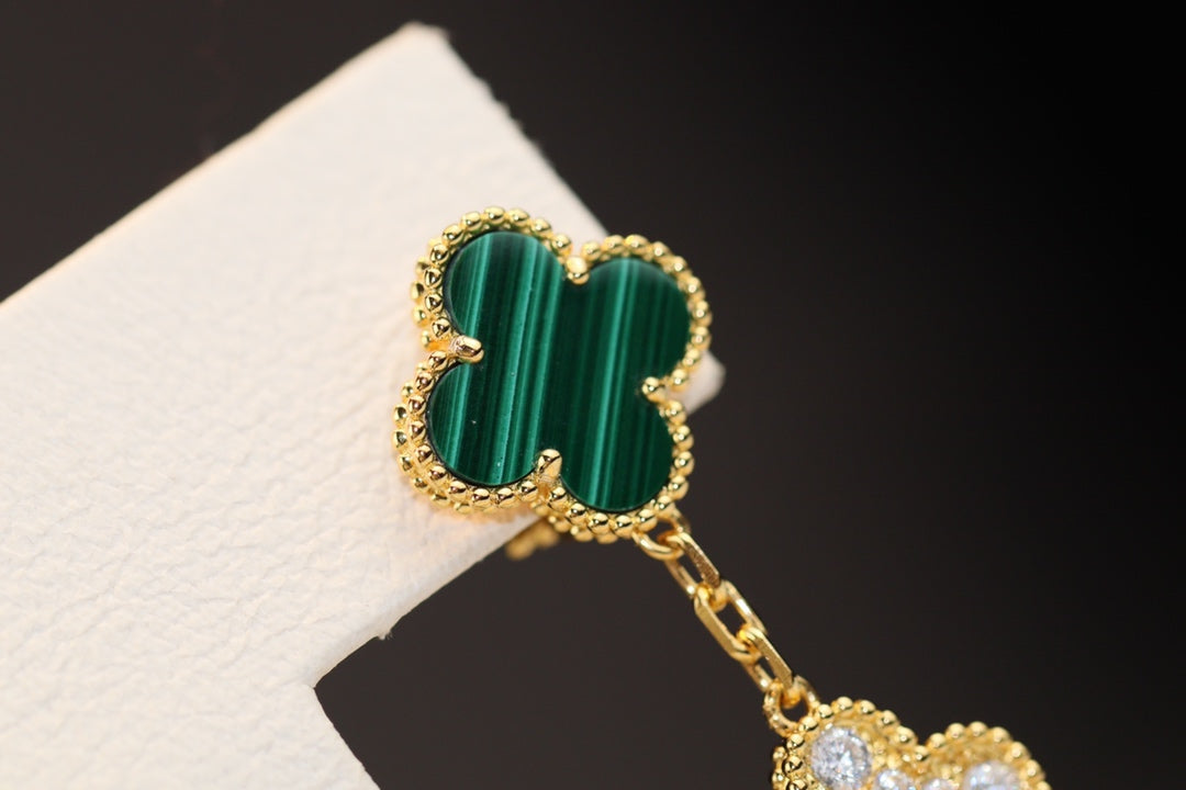 [valéa jewellery]CLOVER EARRINGS GOLD MALACHITE DIAMOND 3 MOTIF