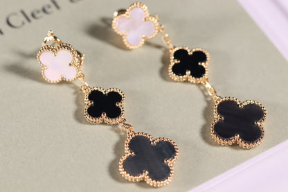 [valéa jewellery]CLOVER EARRINGS GOLD ONYX MOP 3 MOTIF