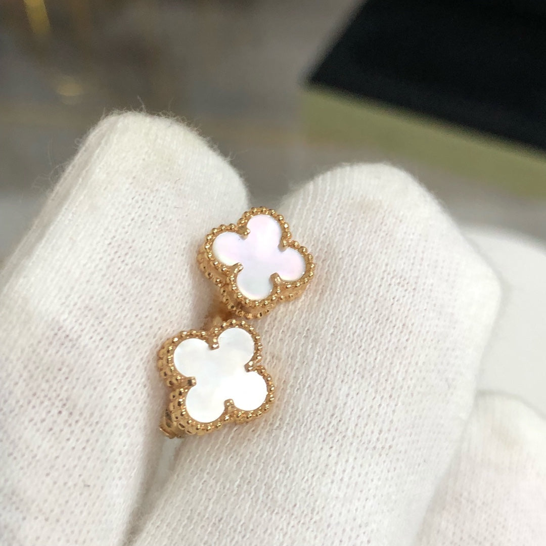 [Valéa jewellery]CLOVER MINI GOLD EARRINGS