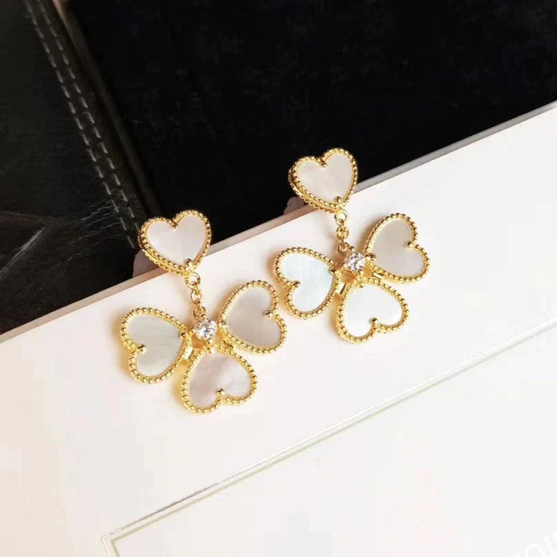 [Valéa jewellery]CLOVER SWEET WHITE MOP EARRINGS