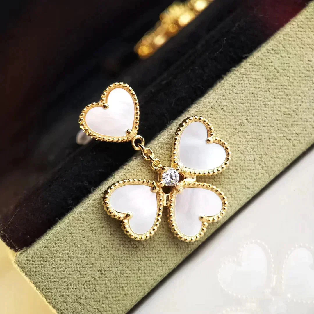 [Valéa jewellery]CLOVER SWEET WHITE MOP EARRINGS