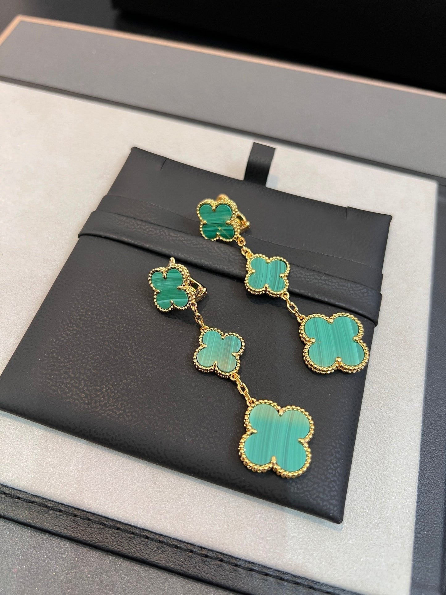 [valéa jewellery]CLOVER MALACHITE 3 MOTIFS GOLD