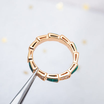 [valéa jewellery]SERPENTI RING PINK GOLD MALACHITE DIAMOND 3MM