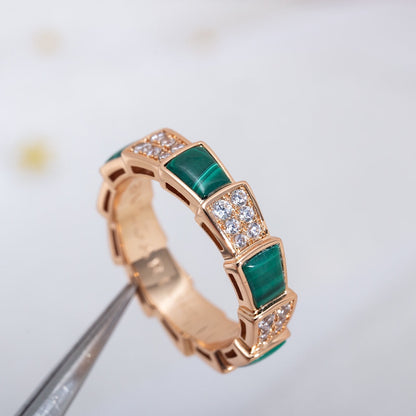 [valéa jewellery]SERPENTI RING PINK GOLD MALACHITE DIAMOND PAVED 4MM