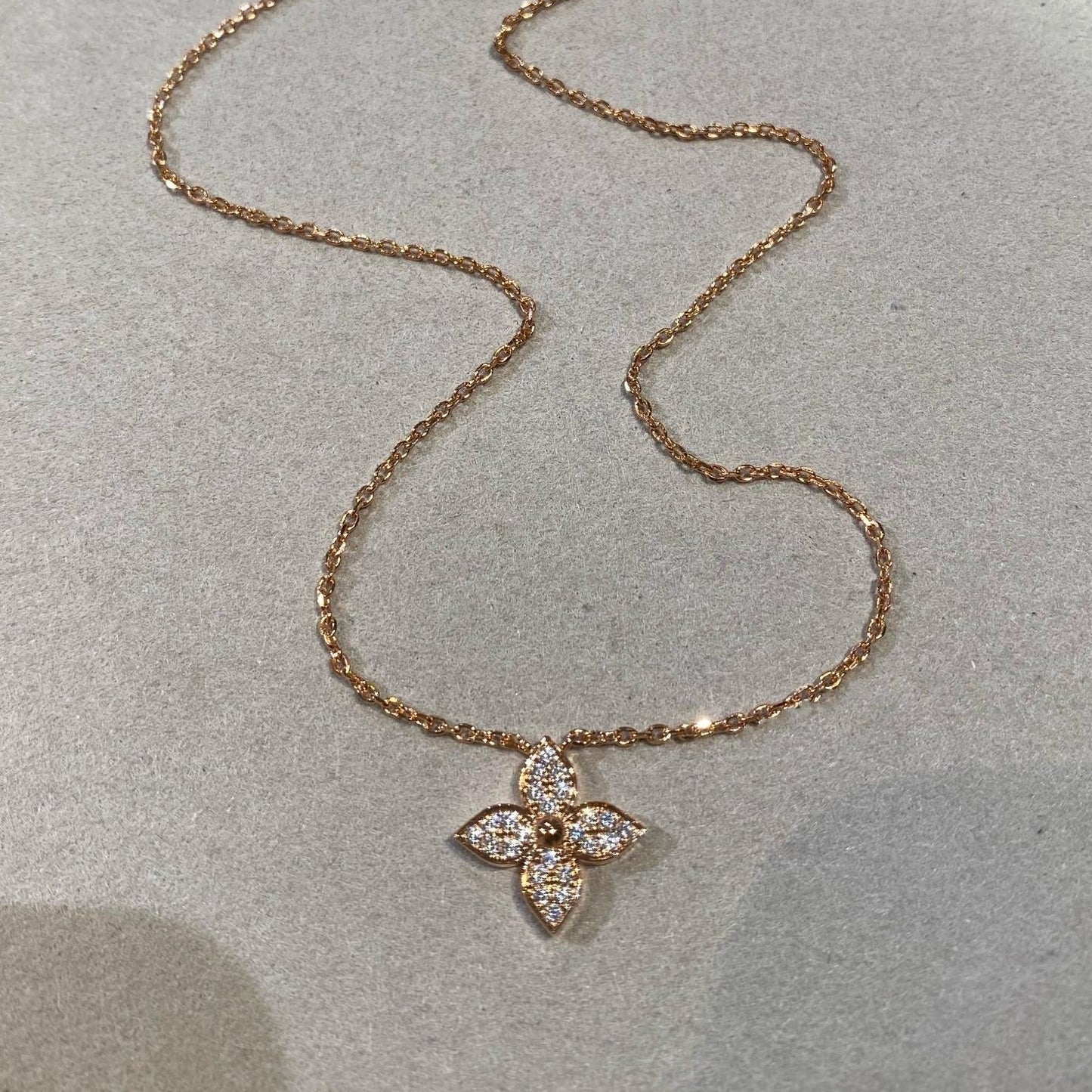 [valéa jewellery]STAR DIAMOND NECKALCE