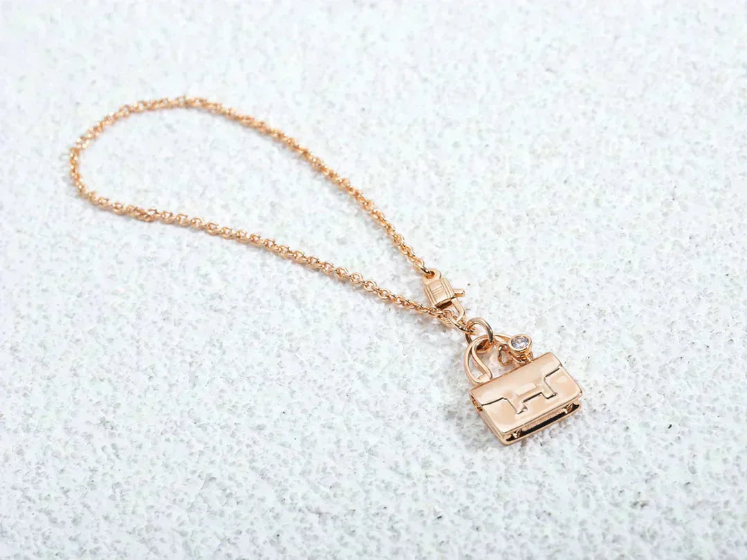 [Valéa jewellery]AMULETTE PEDANT ROSE GOLD NECKLACE