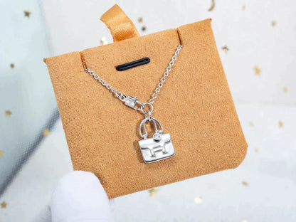 [Valéa jewellery]AMULETTE PEDANT SILVER NECKLACE