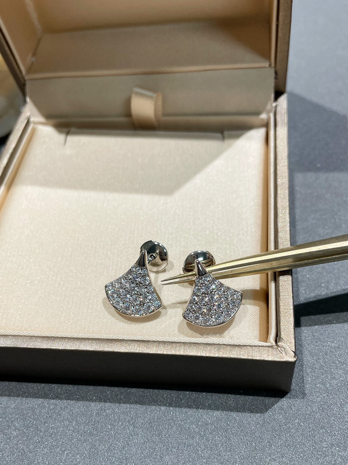 [Valéa jewellery]DREAM STUD EARRINGS DIAMOND