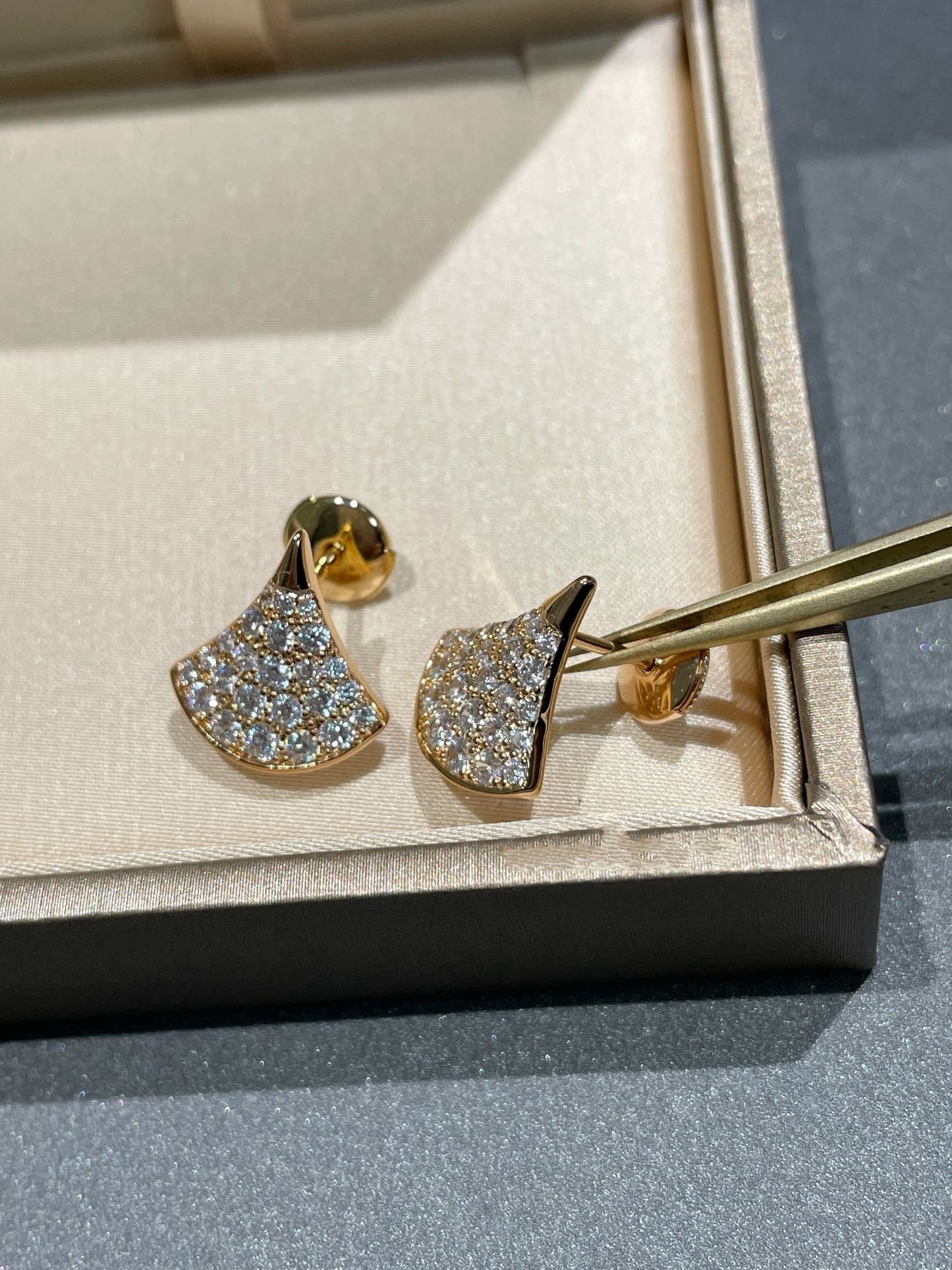 [Valéa jewellery]DREAM STUD EARRINGS DIAMOND