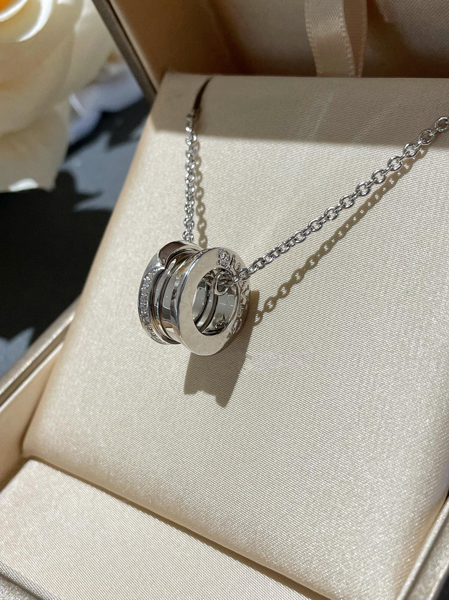 [valéa jewellery]ZERO 1 NECKLACE DIAMOND