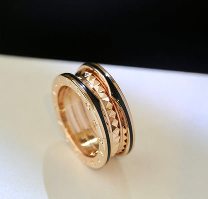 [valéa jewellery]ZERO 1 GOLD BLACK CERAMIC RING