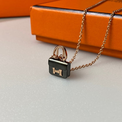 [Valéa jewellery]CONSTANCE BLACK PEDANT PINK GOLD NECKLACE