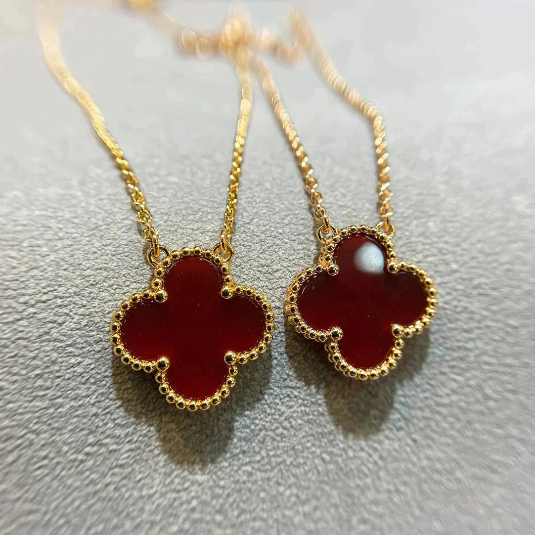 [Valéa jewellery]CLOVER 15MM CARNELIAN SINGLE FLOWER NECKLACE