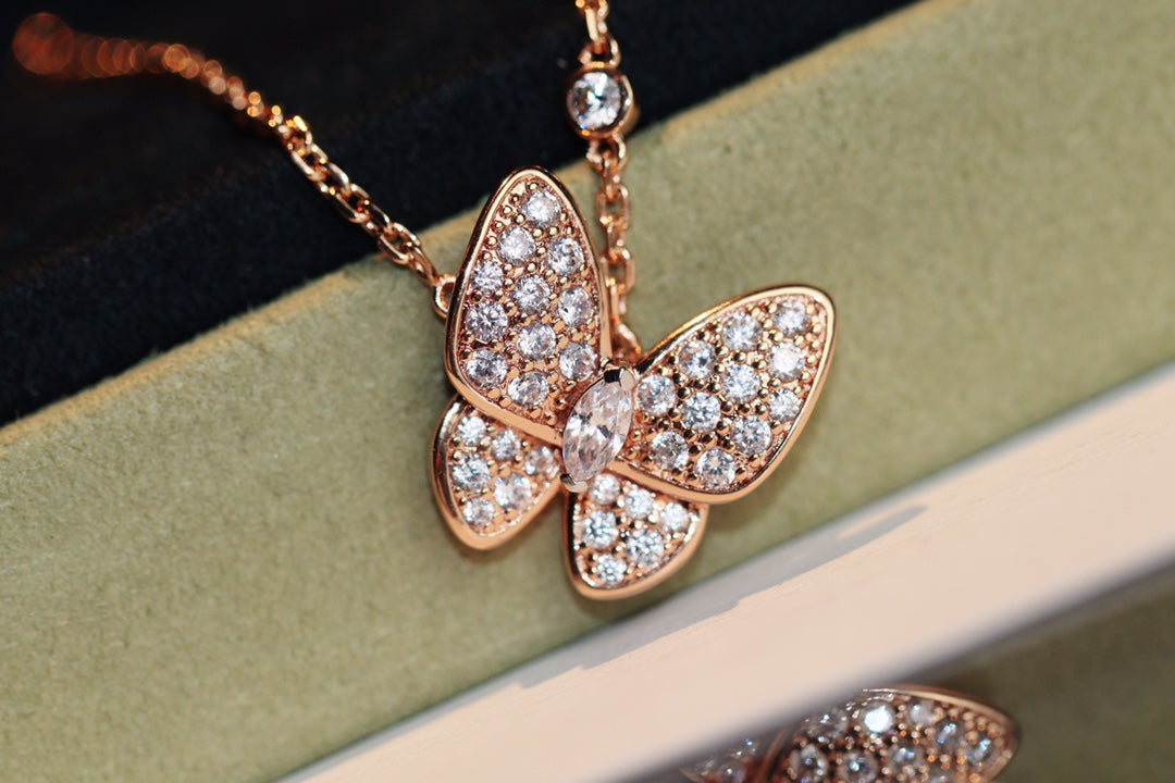 [Valéa jewellery]BUTTERFLY DIAMOND NECKLACE