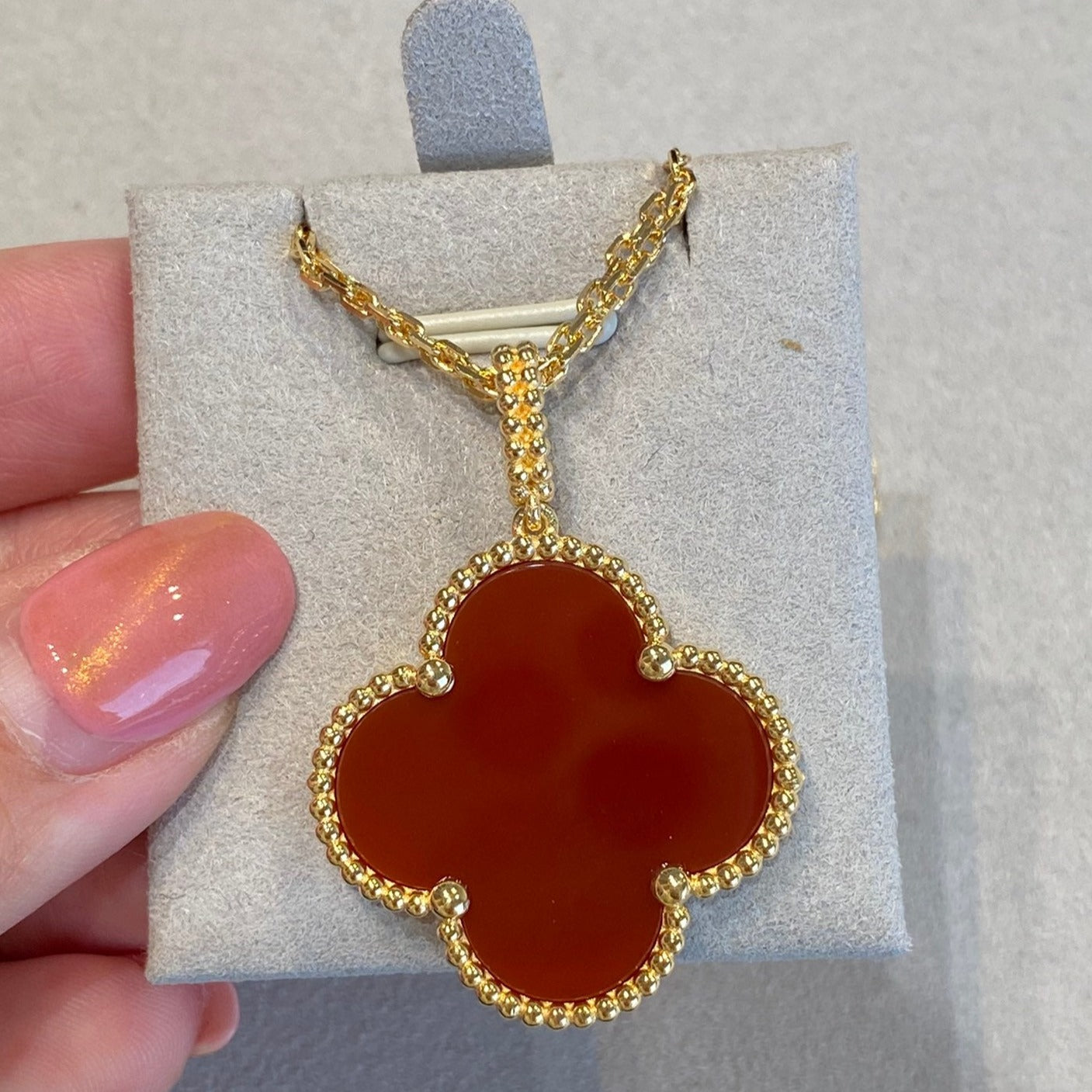 [Valéa jewellery]CLOVER 25MM NECKLACE GOLD CARNELIAN