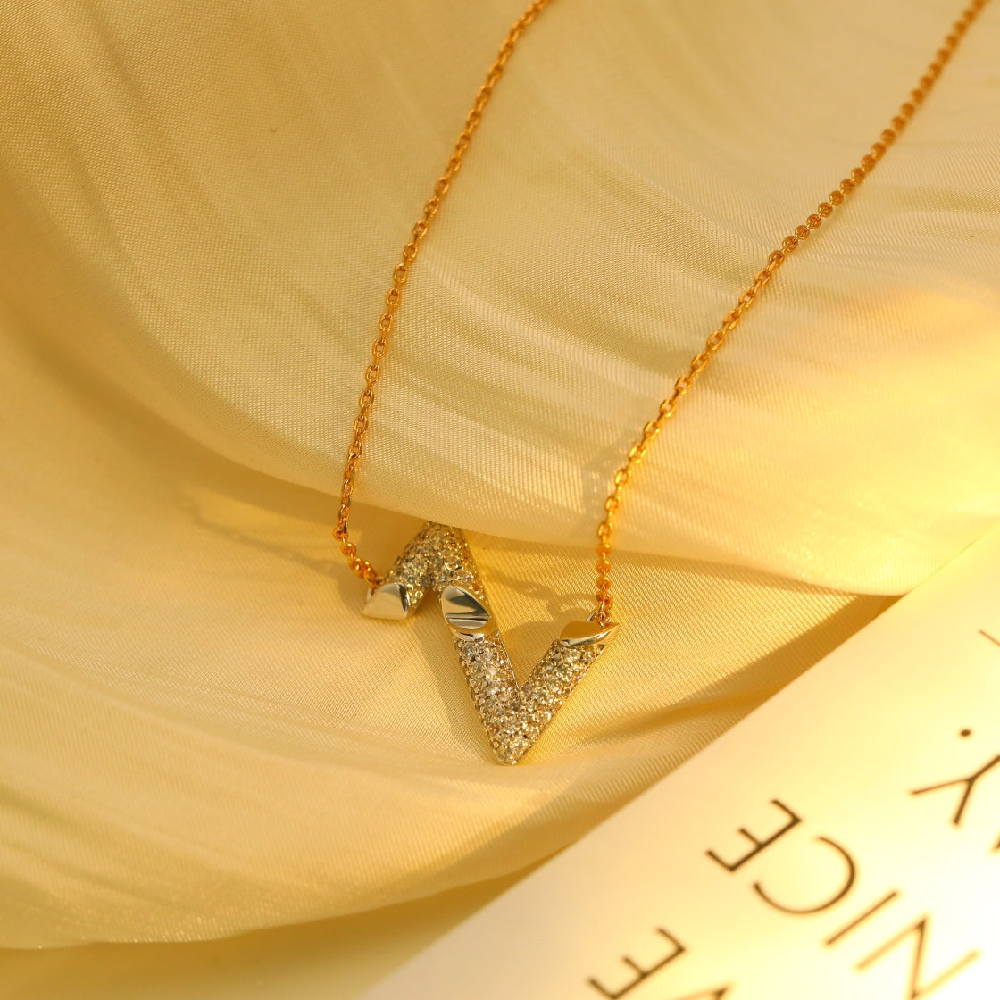 [valéa jewellery]VOLT SILVER DIAMOND PEDANT NECKLACE