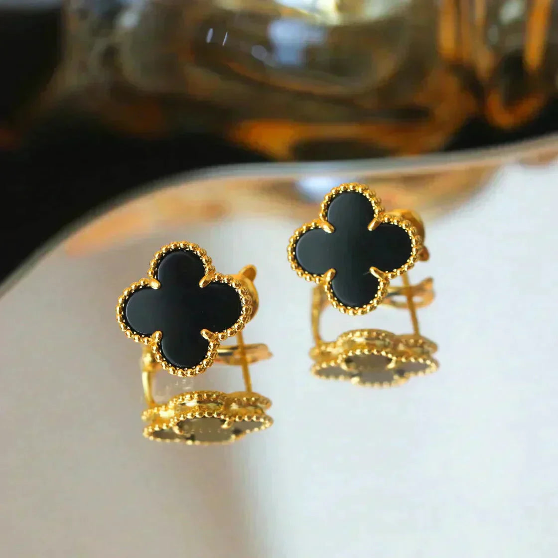 [Valéa jewellery]CLOVER MEDIUM 1 MOTIFS  ONYX STUD EARRINGS