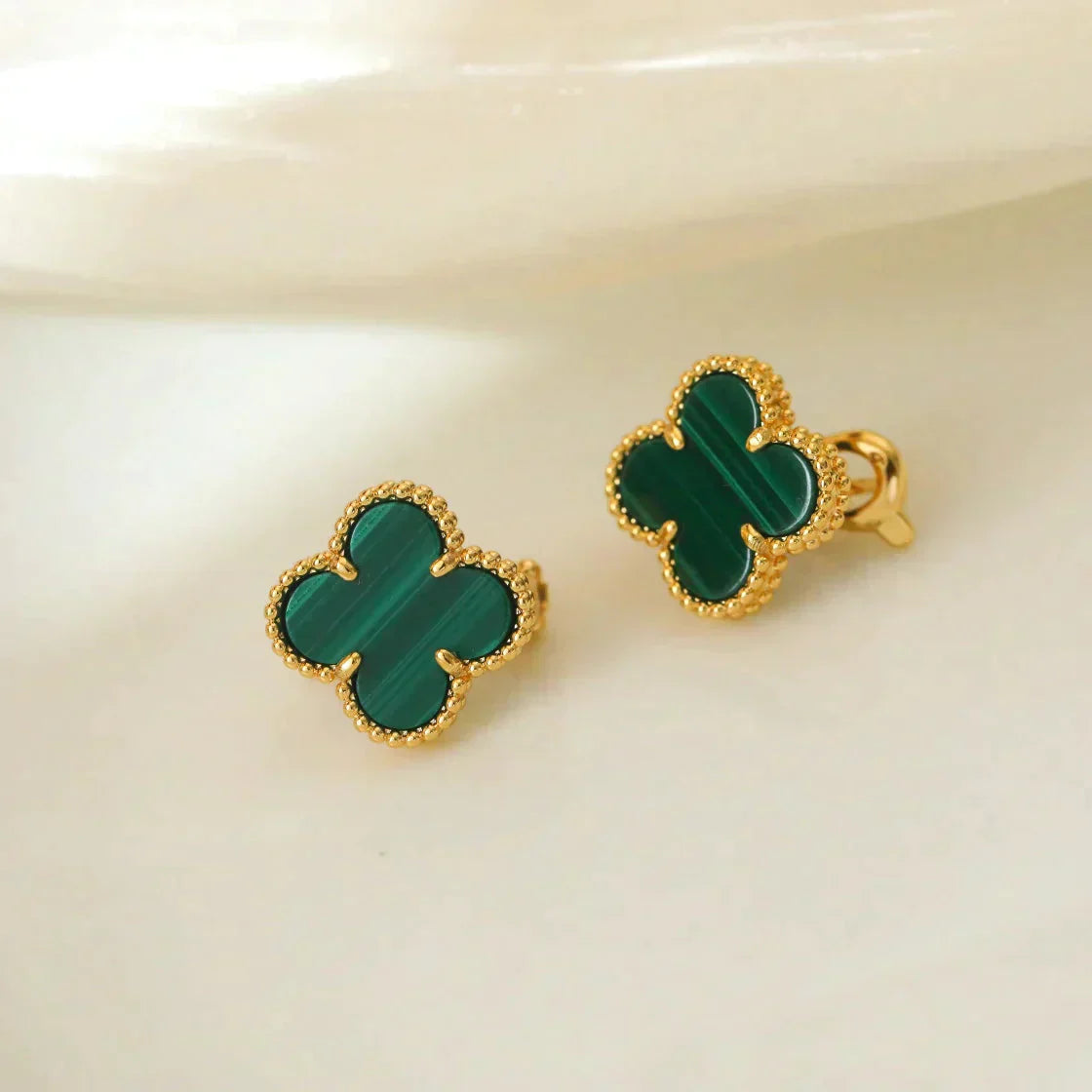 [Valéa jewellery]CLOVER MEDIUM 1 MOTIFS MALACHITE  EARRINGS