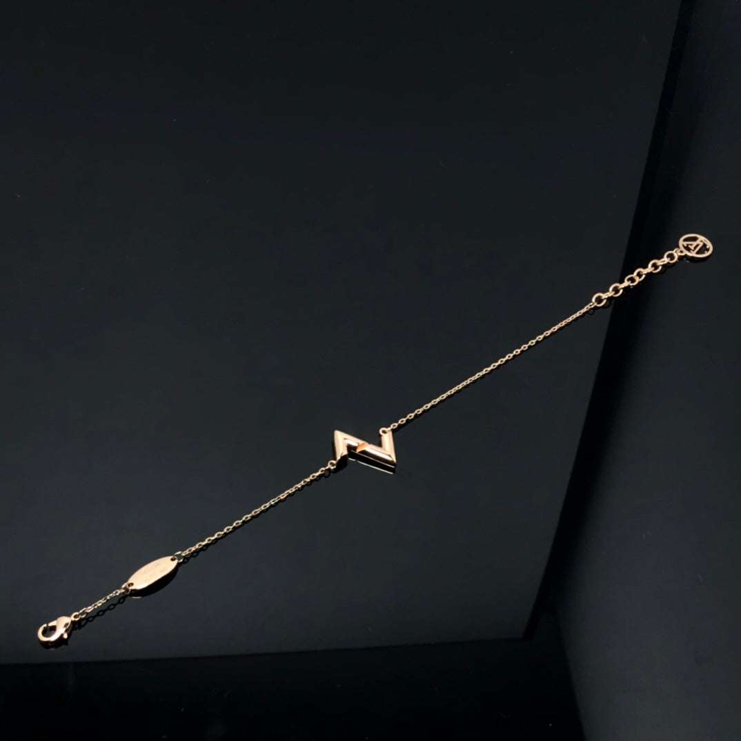 [valéa jewellery]VOLT LV LOGO BRACELET