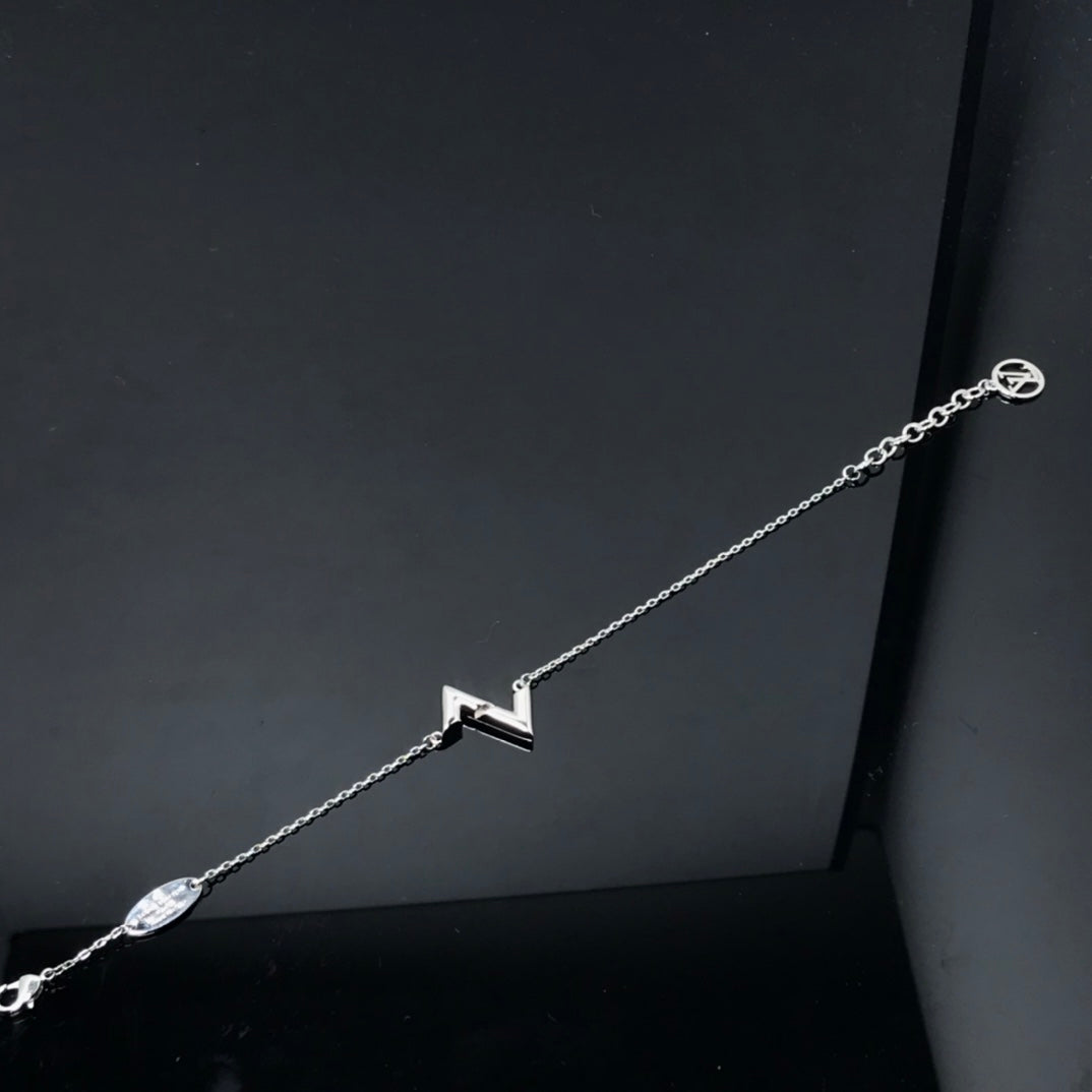 [valéa jewellery]VOLT LV LOGO BRACELET