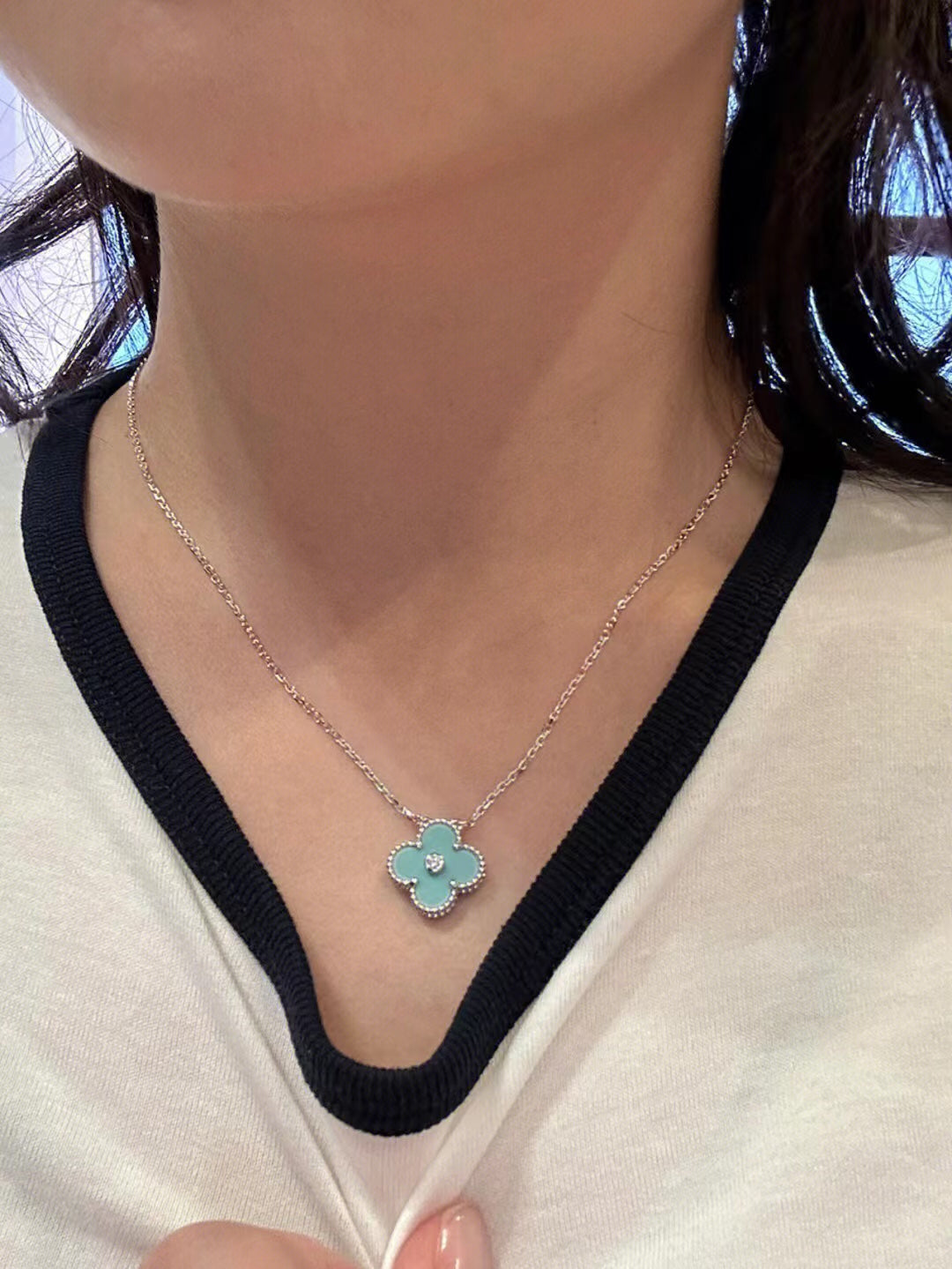 [Valéa jewellery]CLOVER 1 DIAMOND LIGHT BLUE SILVER NECKLACE