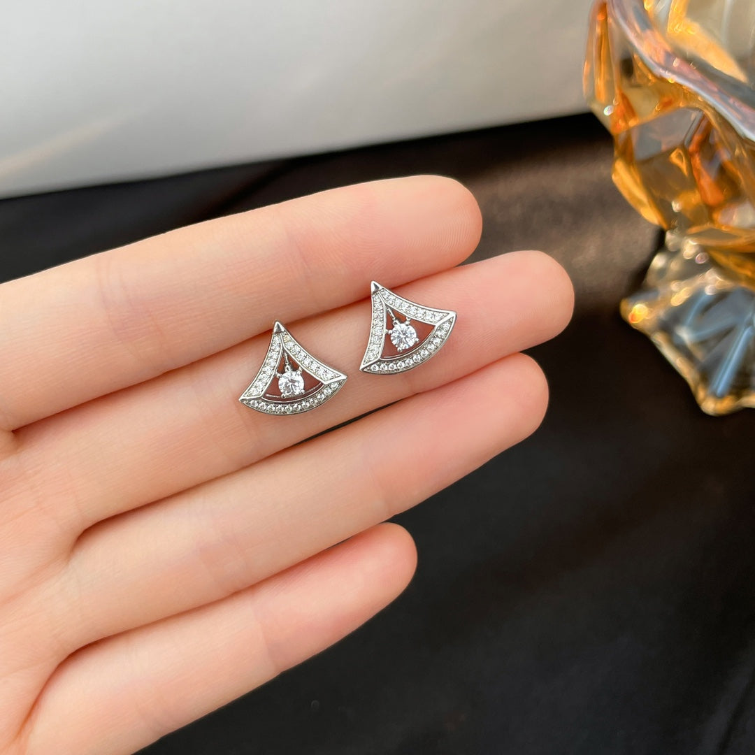 [Valéa jewellery]DREAM MINI DIAMOND STUD EARRINGS