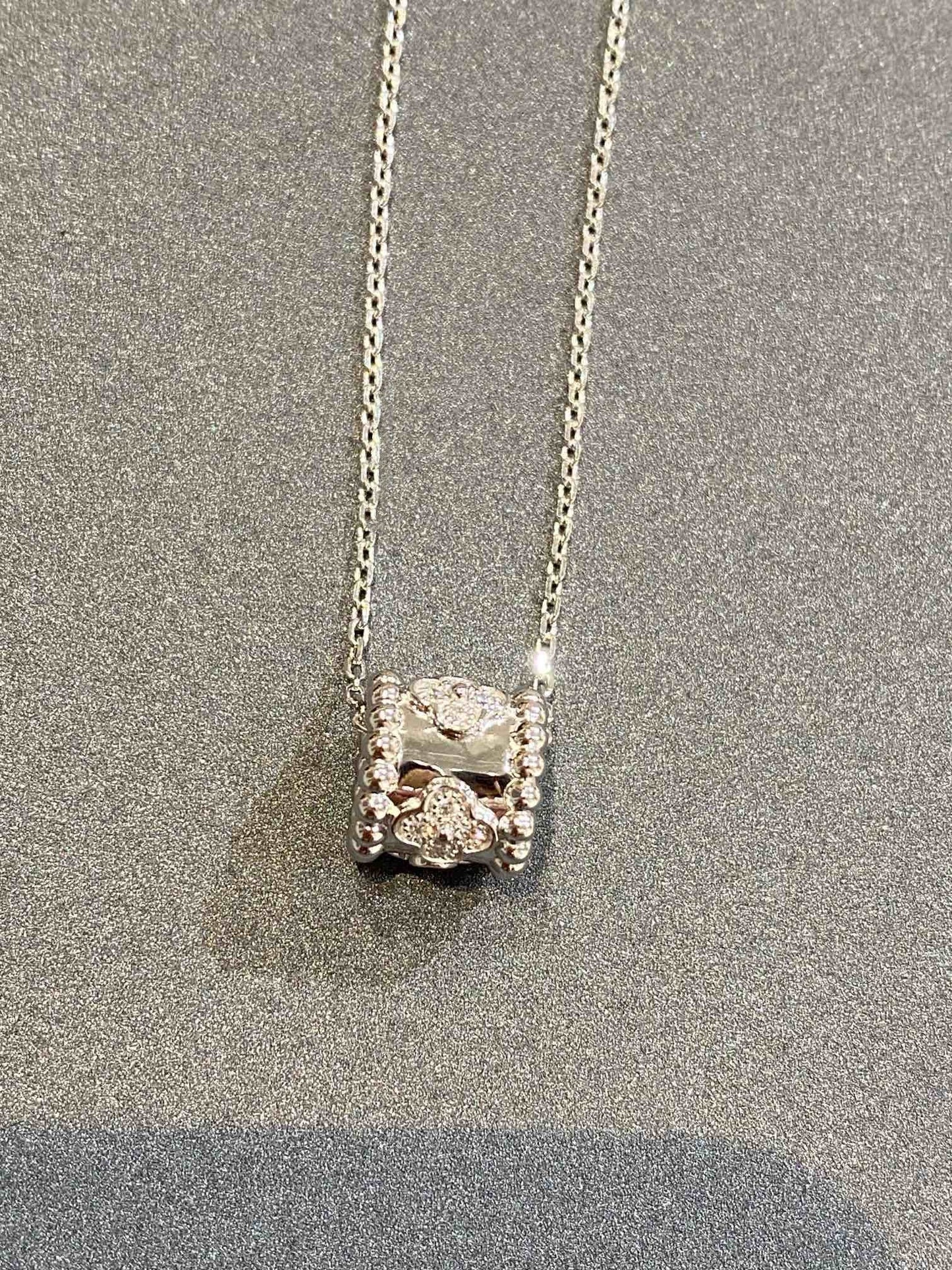 [Valéa jewellery]PERLEE PEDANT SIVLER DIAMOND NECKLACE