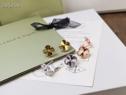 [Valéa jewellery]CLOVER MEDIUM STUD EARRINGS