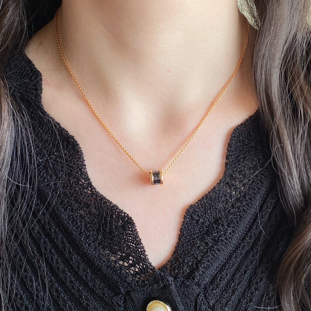 [valéa jewellery]ZERO 1 CERAMIC MINI NECKLACE