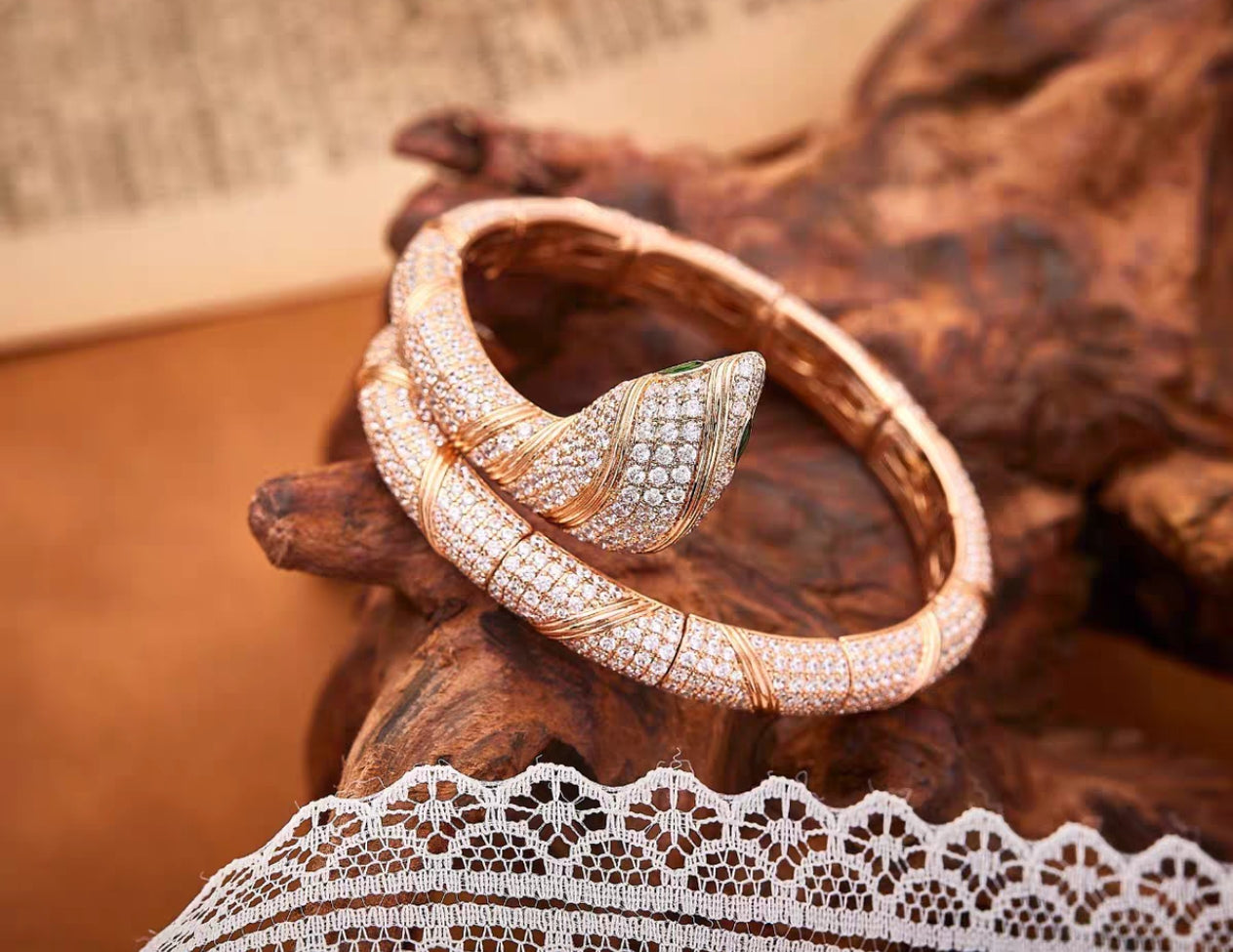 [AuraEcho]HAUTE COUTURE GOLD SERPENTI BRACELET