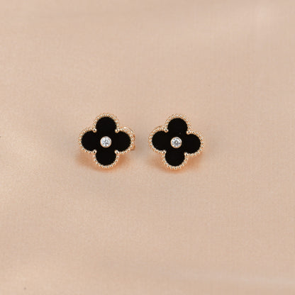 [Valéa jewellery]CLOVER MEDIUM 1 MOTIFS ONYX DIAMOND EARRINGS