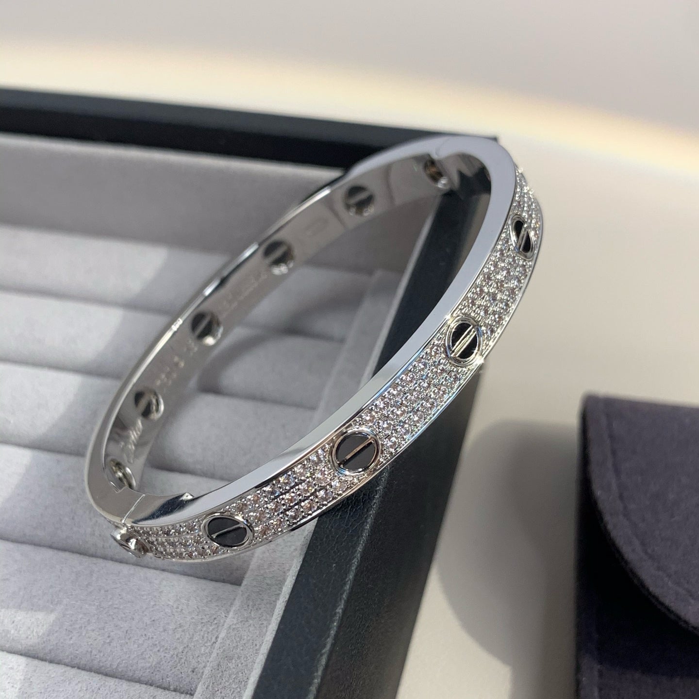 [AuraEcho]LOVE BRACELET 6.1MM DIAMOND-PAVED CERAMIC