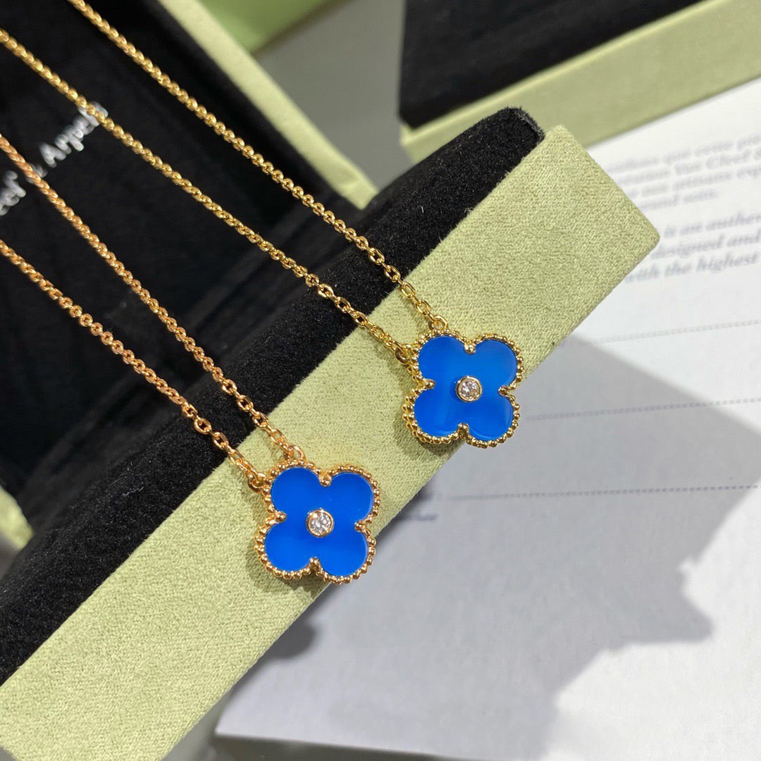 [Valéa jewellery]CLOVER 15MM DIAMOND AND BLUE AGATE NECKLACE