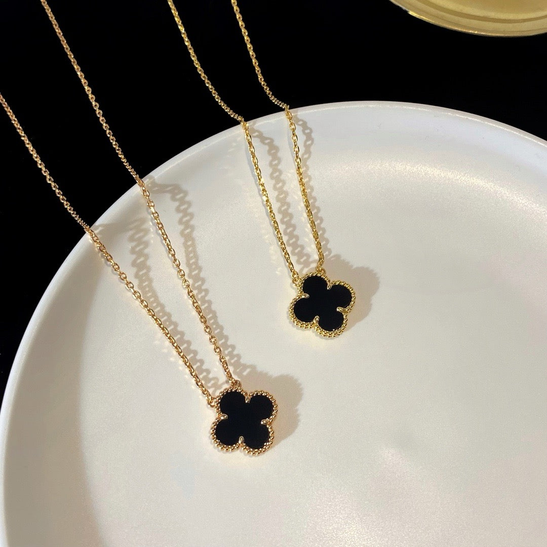 [Valéa jewellery]CLOVER 15MM BLACK ONYX SINGLE FLOWER NECKLACE