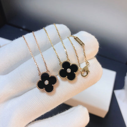 [Valéa jewellery]CLOVER 15MM DIAMOND ONYX NECKLACE