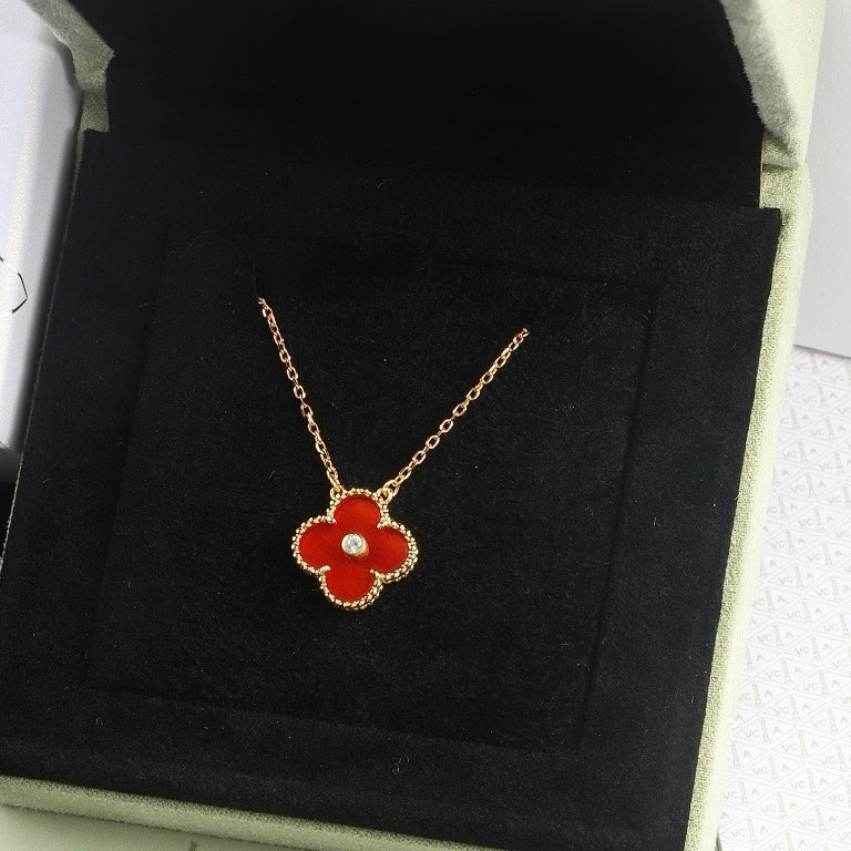 [Valéa jewellery]CLOVER 15MM DIAMOND CARNELIAN NECKLACE