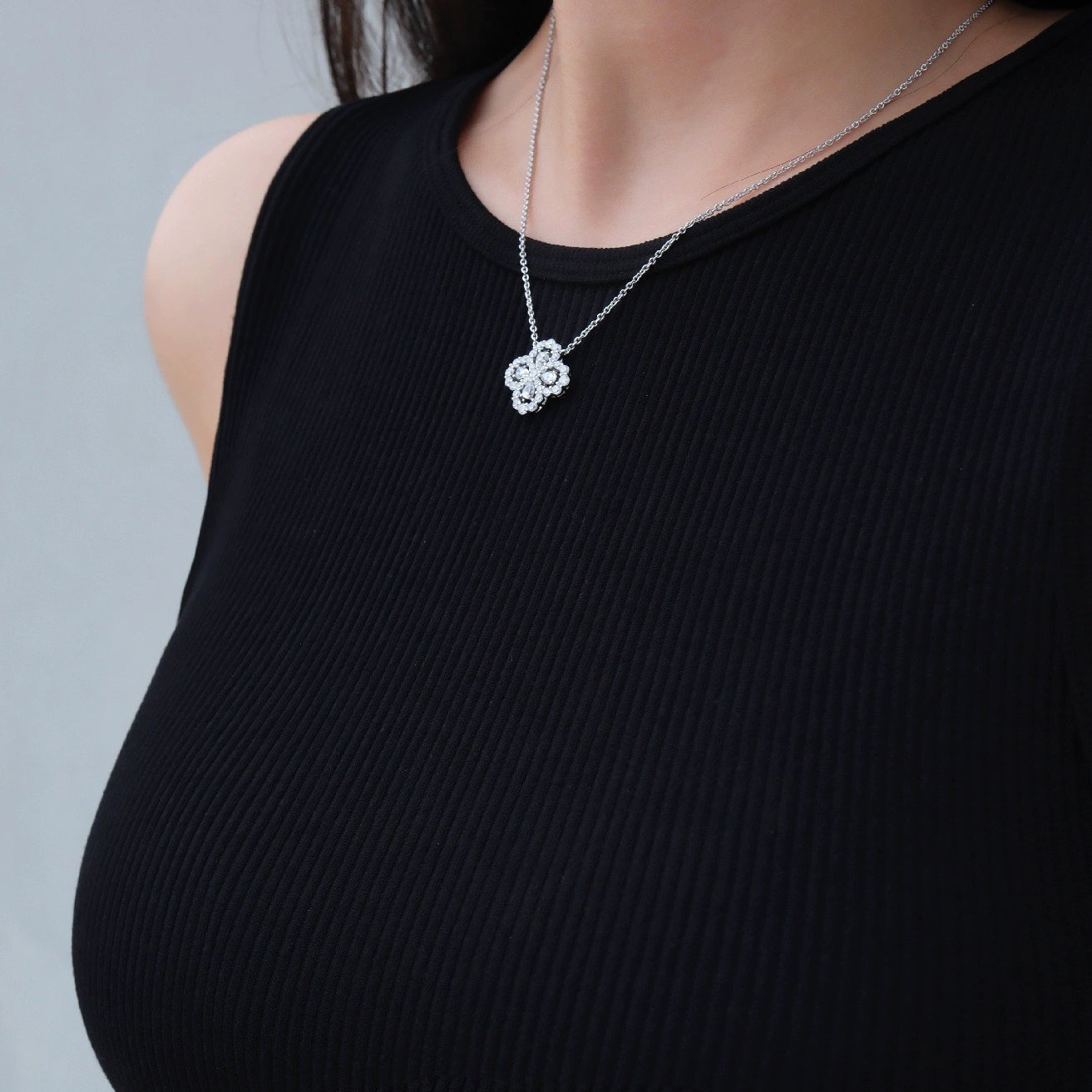 [Valéa jewellery]LOOP NECKLACE FULL MOTIF DIAMOND COMBINATION