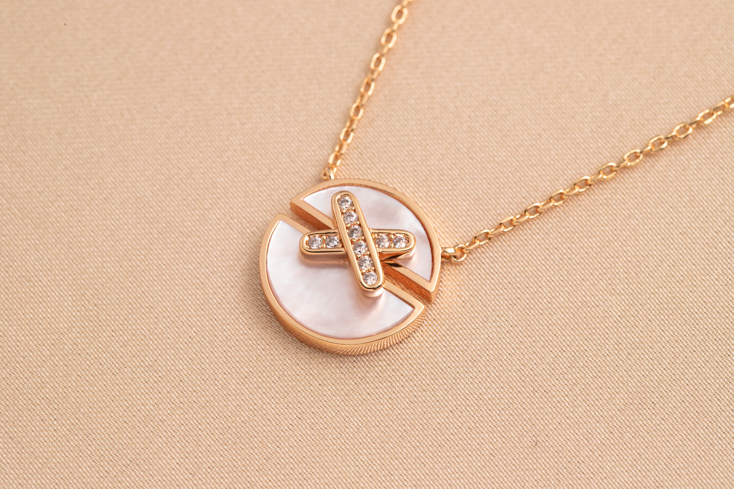 [Valéa jewellery]JEUX DE PINK GOLD DIAMOND NECKLACE