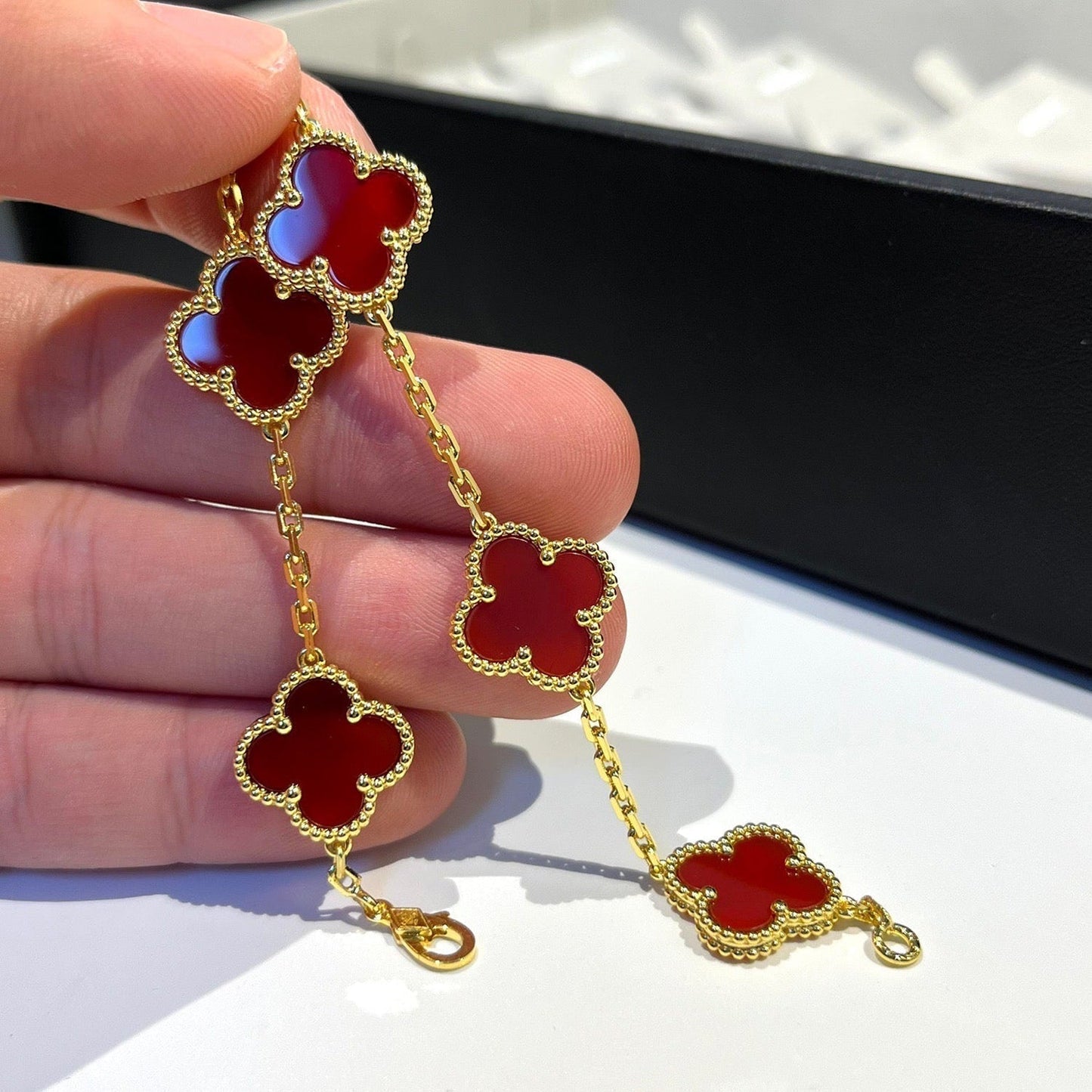 [Valéa jewellery]CLOVER 5 MOTIFS RED AGATE  BRACELET