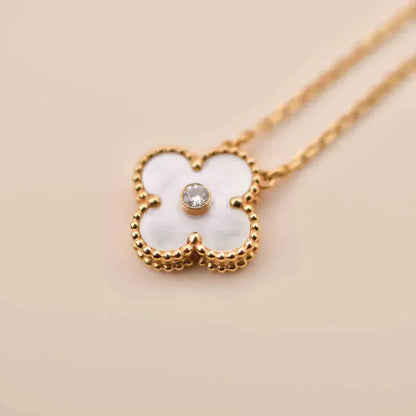 [Valéa jewellery]CLOVER 15MM DIAMOND WHITE FRITILLARIA NECKLACE