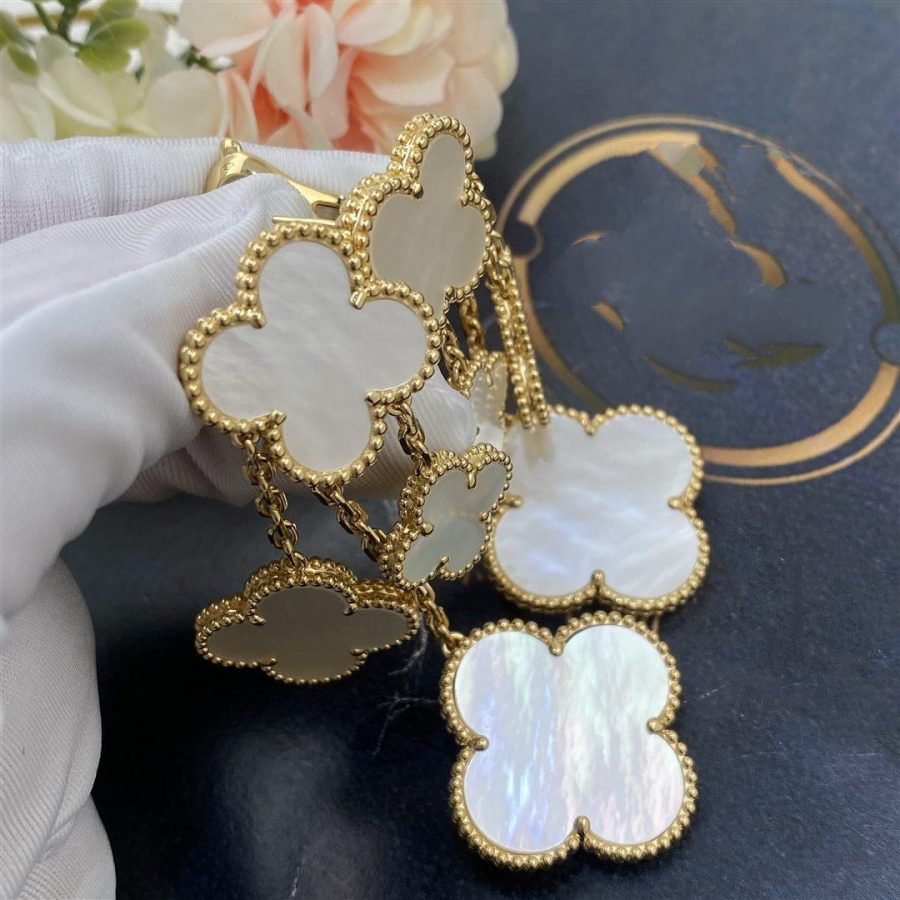 [valéa jewellery]CLOVER EARRINGS WHITE MOP 4 MOTIFS GOLD