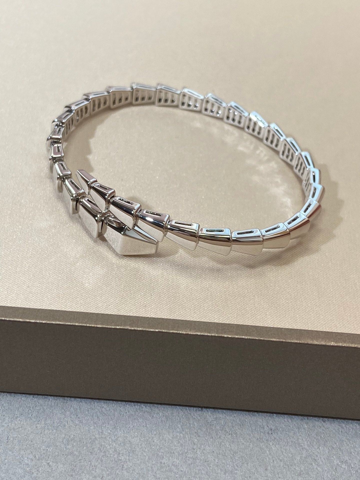 [valéa jewellery]SERPENTI VIPER SILVER BRACELET